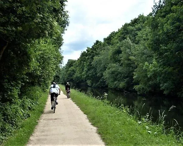 *rd7h*for Your Relaxed & Cosy Free Parking Δωμάτια σε οικογενειακή κατοικία Λιντς